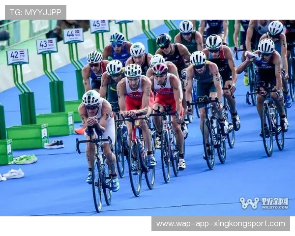 铁人三项顶级赛道现惊天逆转，冠军争夺异常刺激