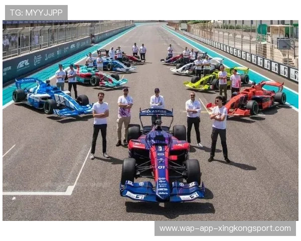 F1赛道记忆与刹车训练营：突破极限，释放驾驶潜力