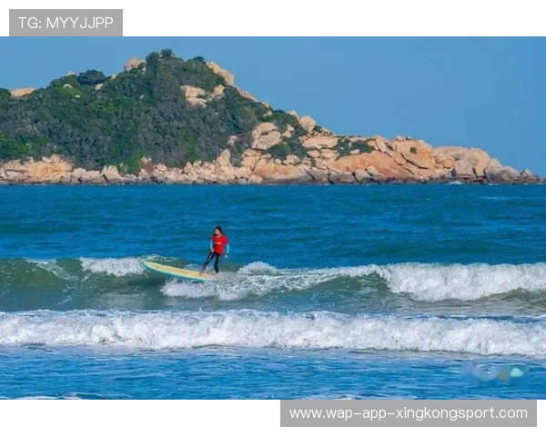 冲浪摄影大赛成城市宣传片新宠，旅游与体育双赢