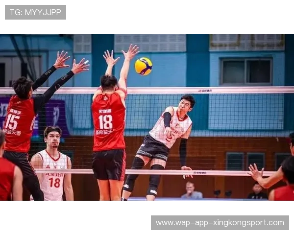 江川重扣穿透对方拦网