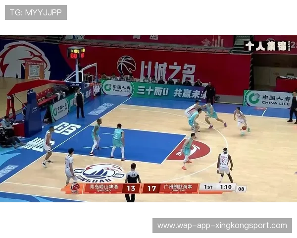 CBA青岛各线联动突破极佳,对方后场持续被拉开 CBA青岛各线联动突破极佳,对方后场持续被拉开